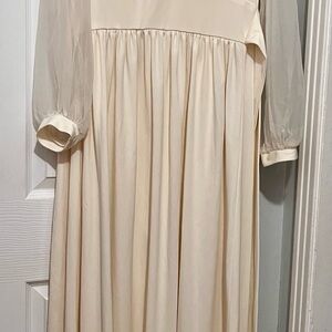 Elegant Cream Long Dress with Sheer Sleeves